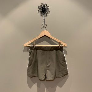 3/$15 olive green flowy/ soft short